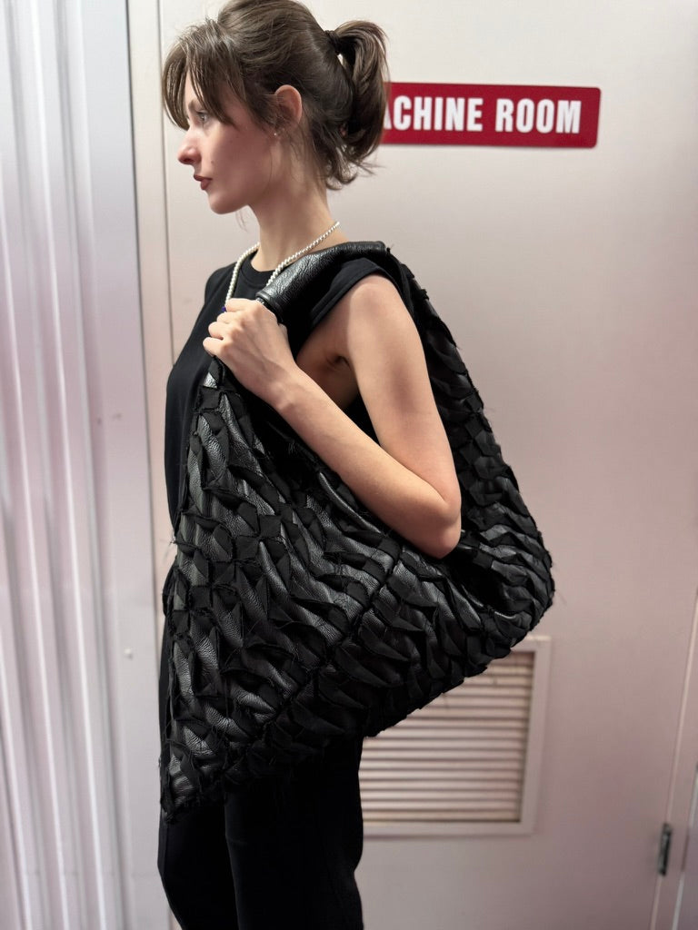 Rui Kè Leather Tote Bag